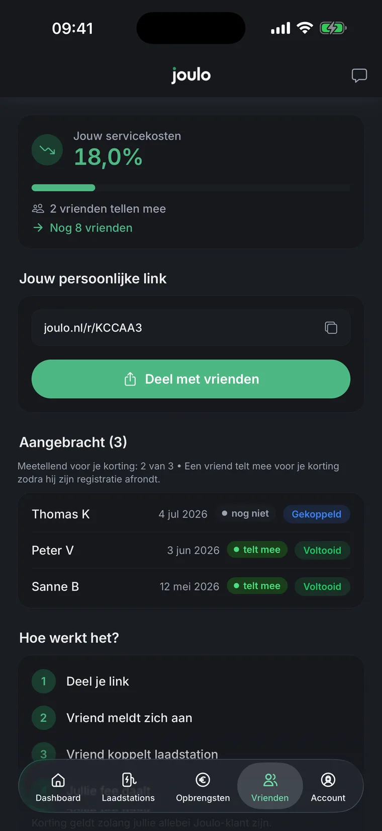 Het vrienden-scherm van de Joulo-app: deel je persoonlijke link en zie je korting op de servicekosten groeien.